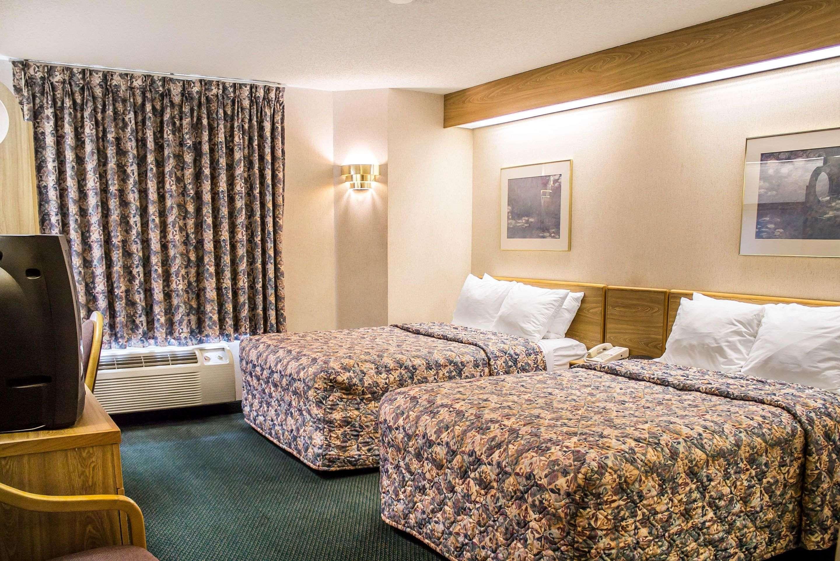 Rodeway Inn Abbotsford Exterior foto